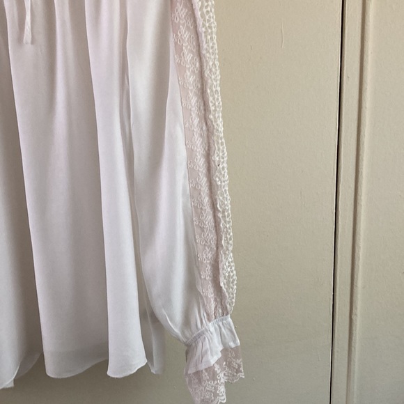 Jessica Simpson Medium Summer Top - Picture 2 of 9